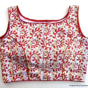 Elegant Saree Blouse: Boat Neck Sleeveless Readymade Sari Top